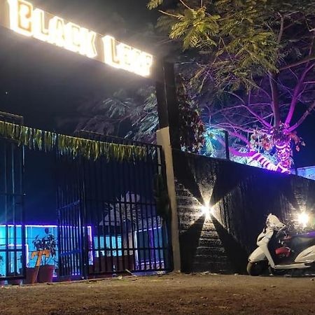 Hotel The Black Leaf Rāipur Exteriér fotografie